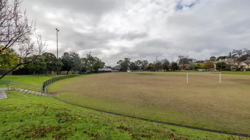 Deepdene-Pearl